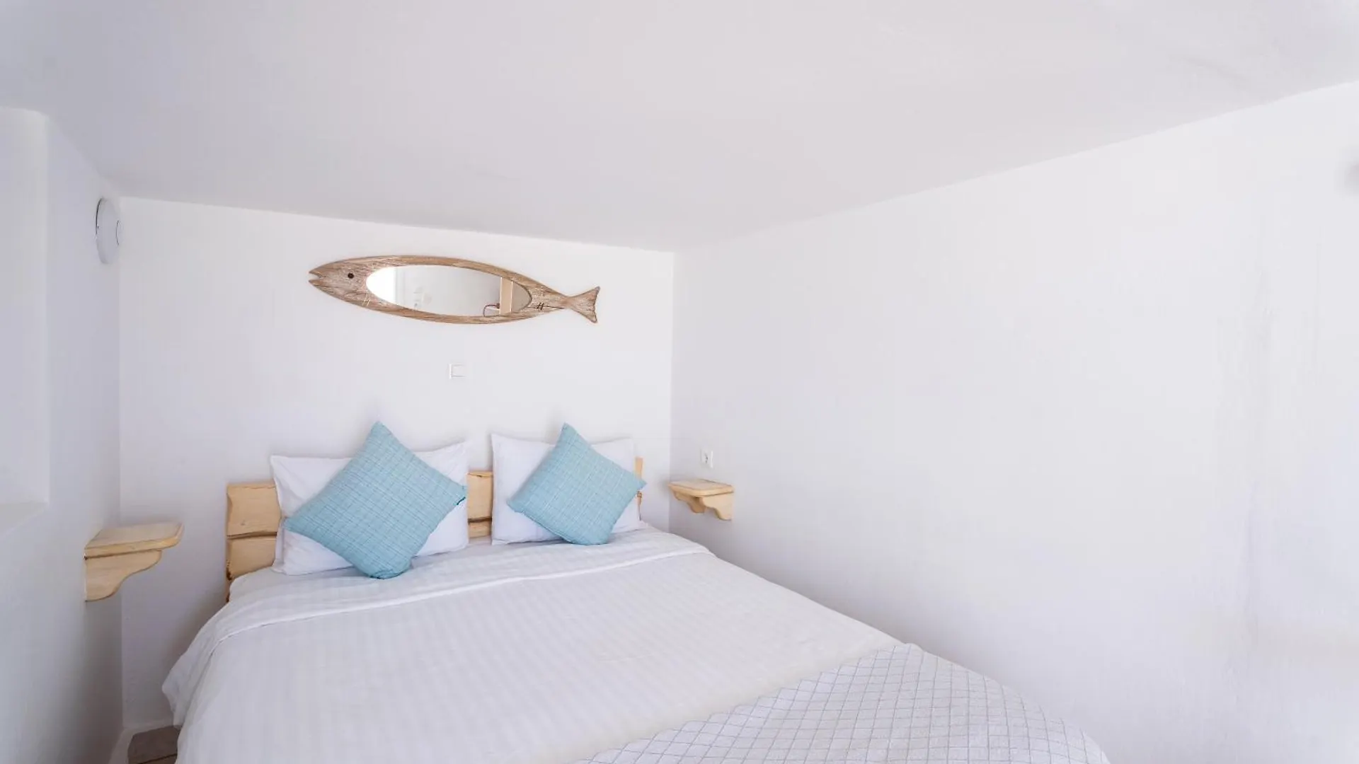 Eleanna'S Apartment Mykonos Island